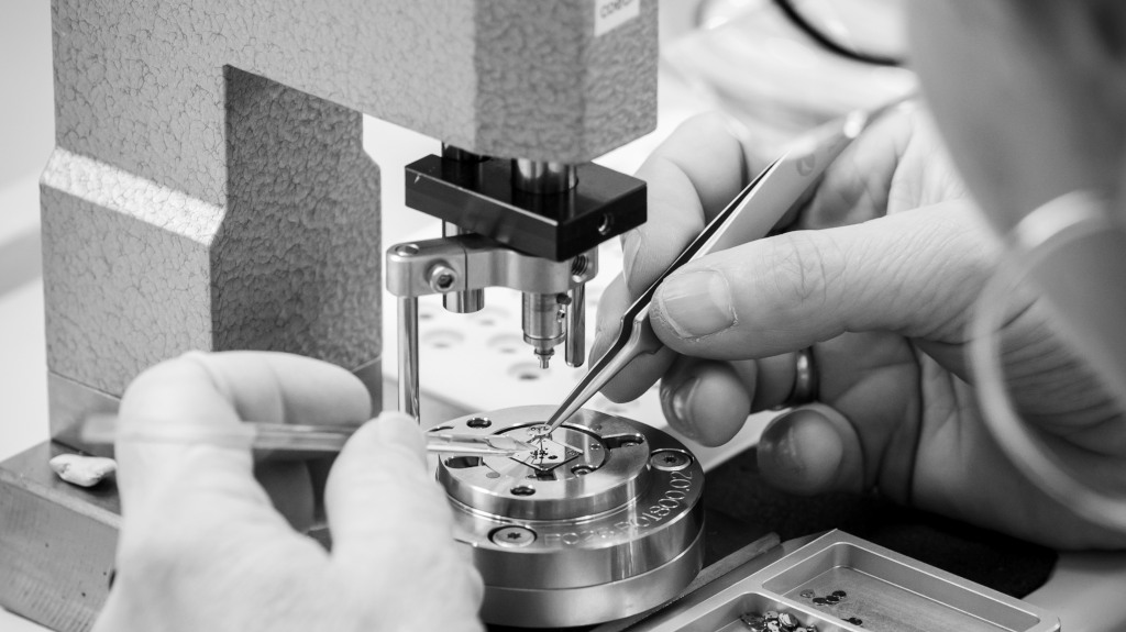 BREITLING FOCUS MANUFACTURE_1_head Breitling